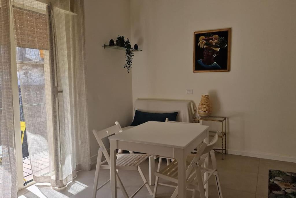Piccolo Appartamento Di Charme Napoli Eksteriør billede